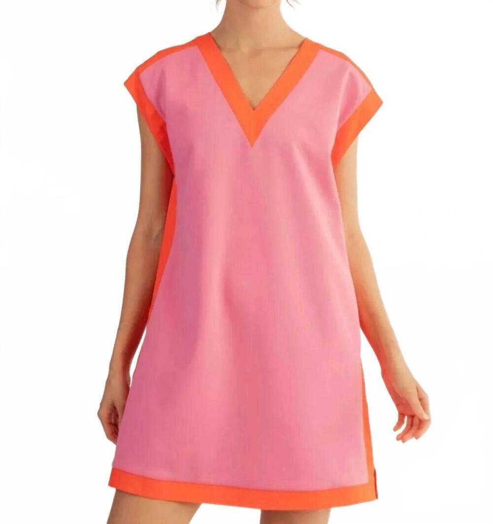 NEW JODIFL contrast accent v-neck dress in pink